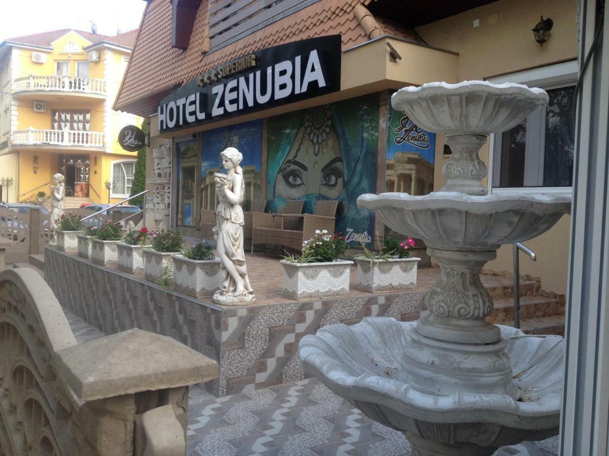 Hotel Zenubia Hajdúszoboszló Dış mekan fotoğraf